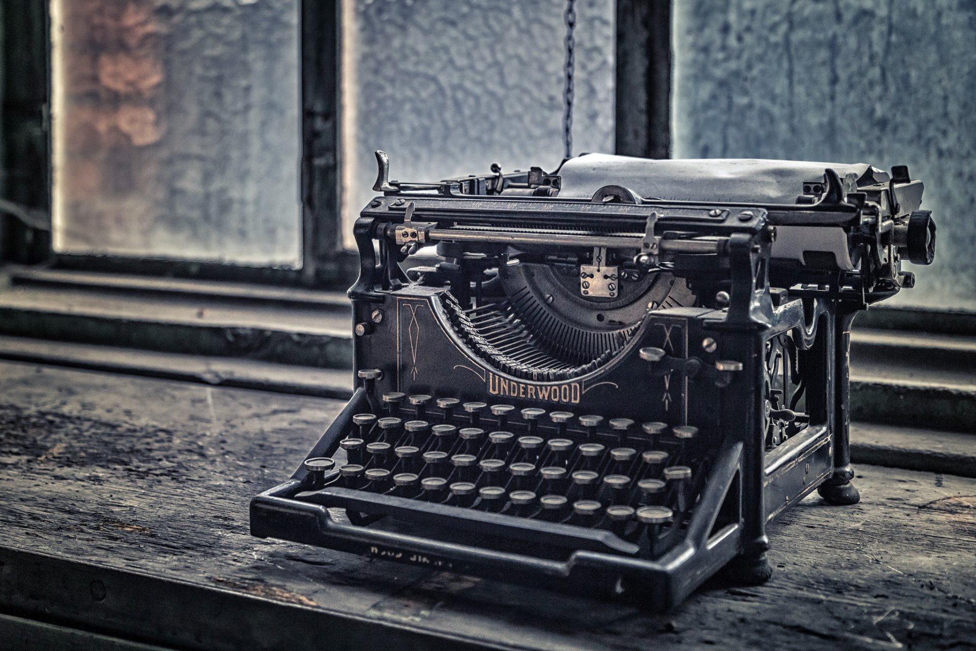 typewriter abandoned lost