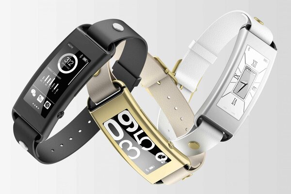 Piękny zestaw zegarków smartwatches lenovo Vibe band