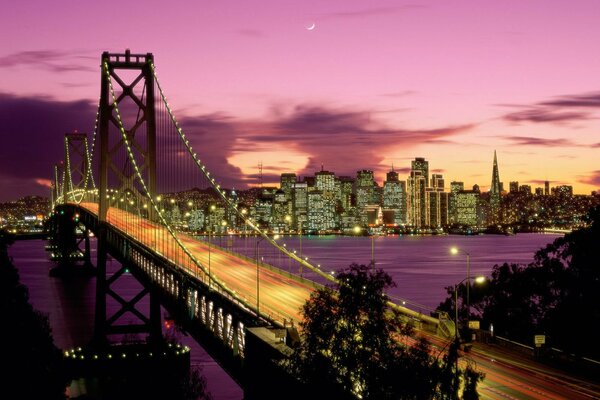 Beautiful Brooklyn Bridge at sunset