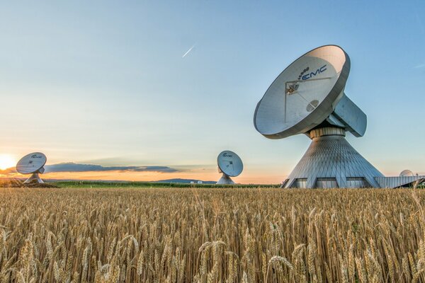 Tecnología moderna en un hermoso campo