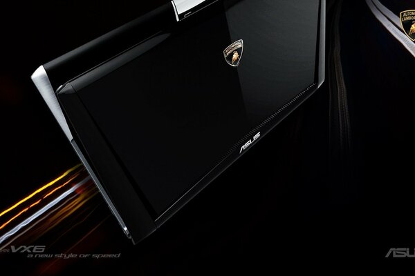 Elegante Laptop Nero Lamborghini