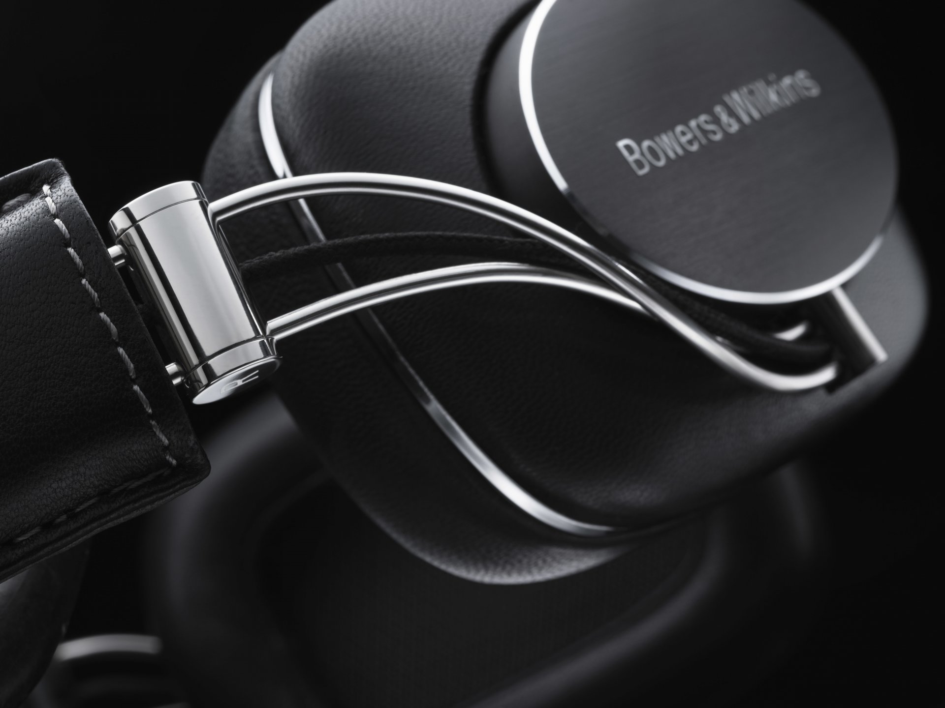 bowers&wilkins p7 black headphone