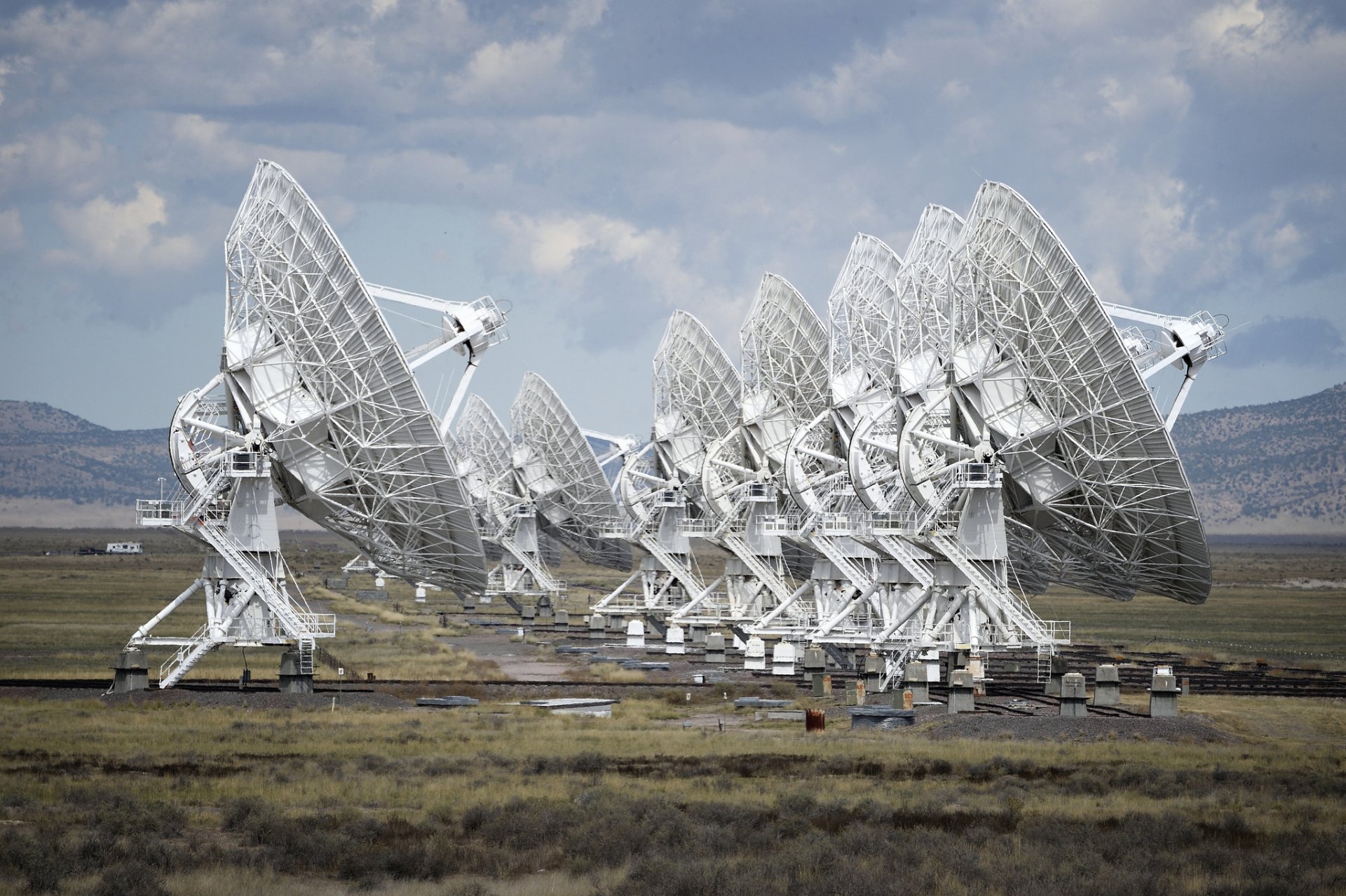 new mexico sky technology antenna radio telescope