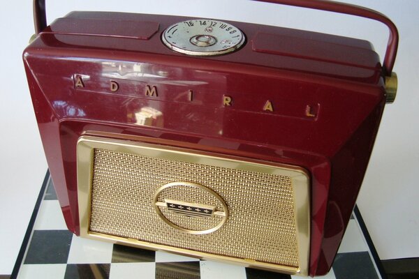 Hermosa foto de una Radio antigua