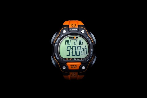 Sports watch with timer and countdown