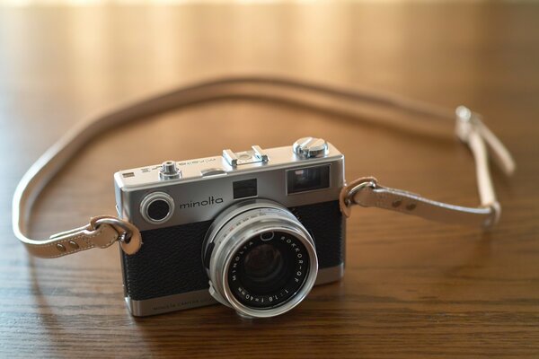 Minola s camera on the table in the sun