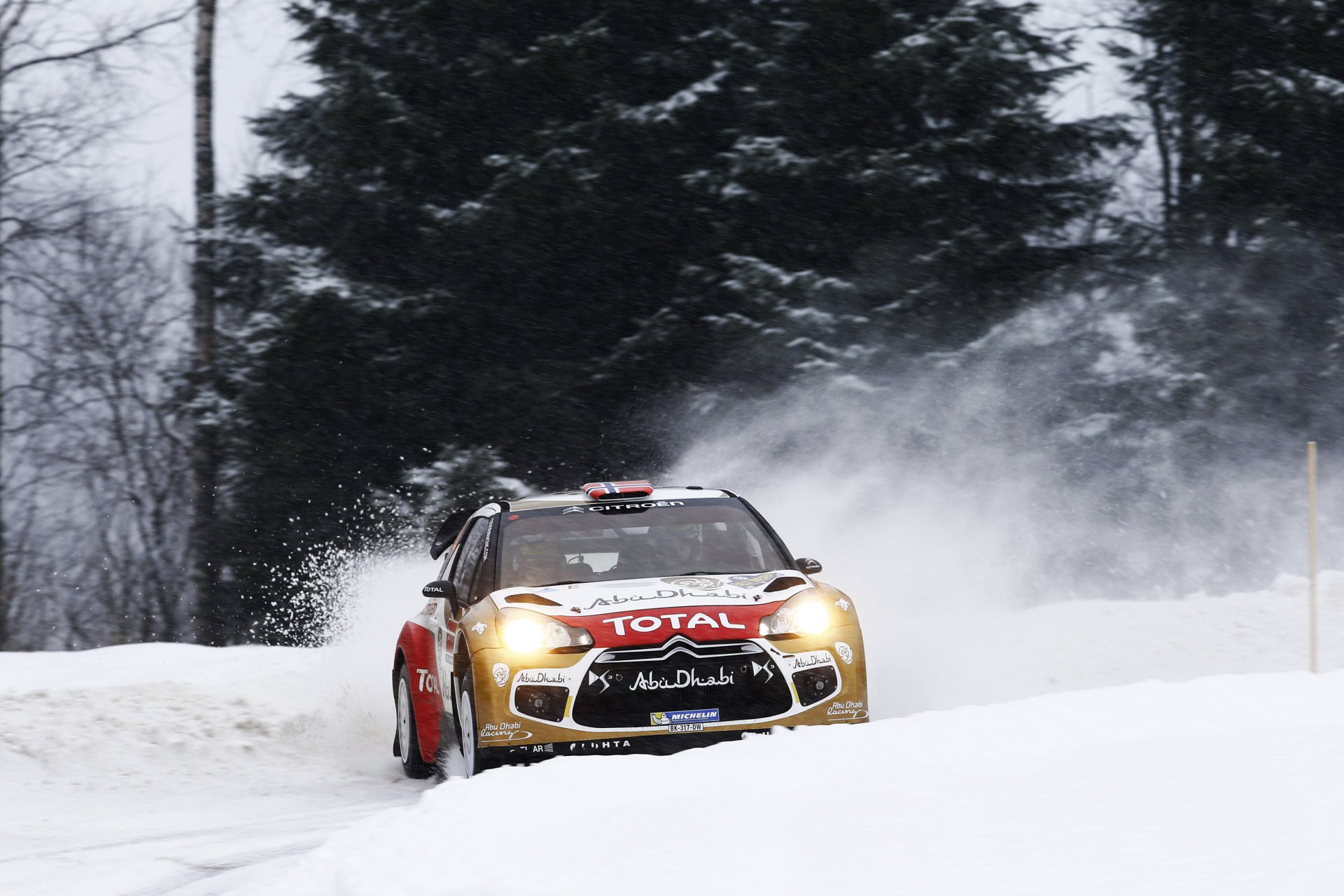 citroen ds3 wrc rallye rallye voiture sport tour dérapage neige froid hiver citroen