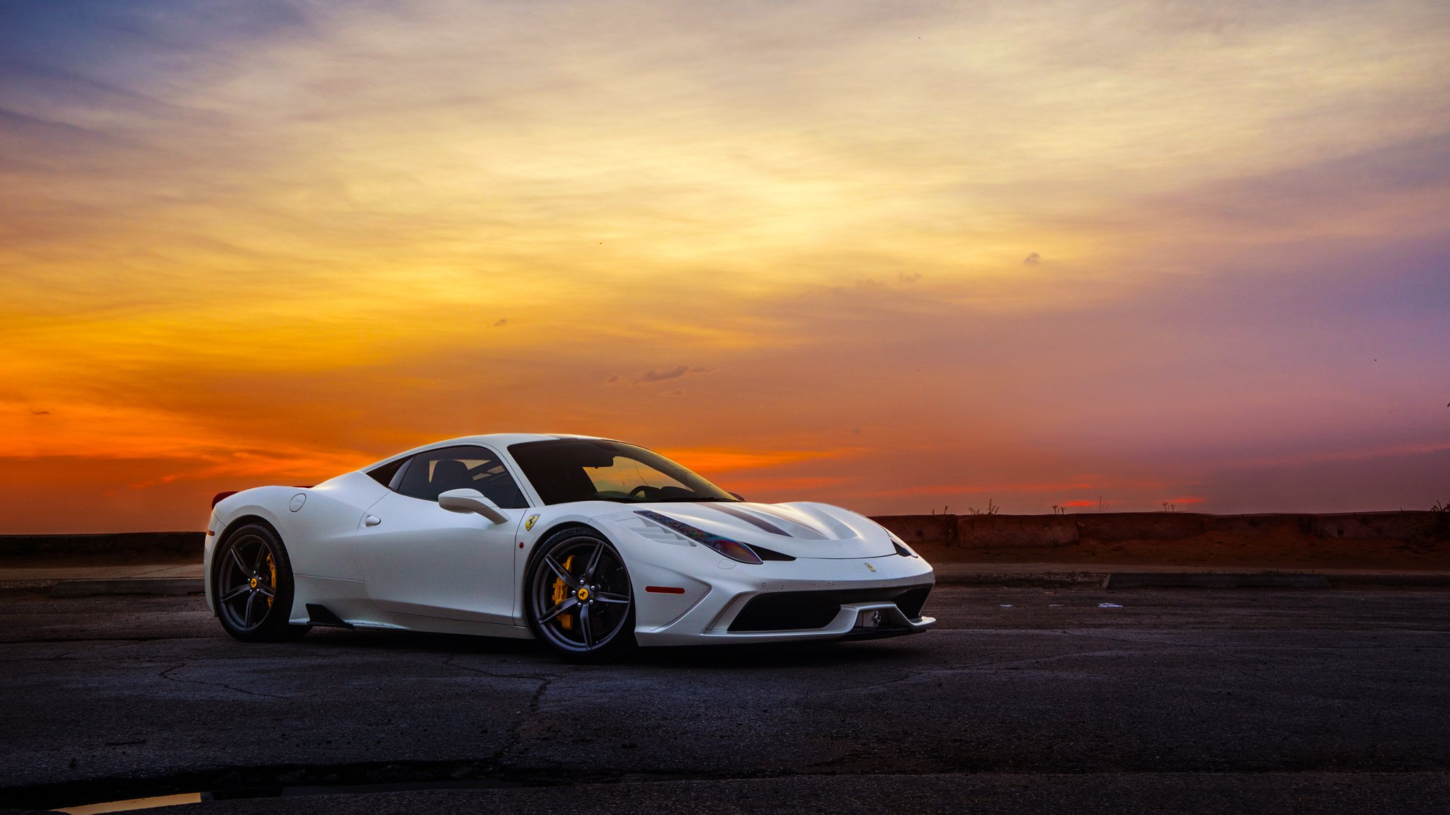 ferrari italia speciale blanco superdeportivo puesta de sol cielo