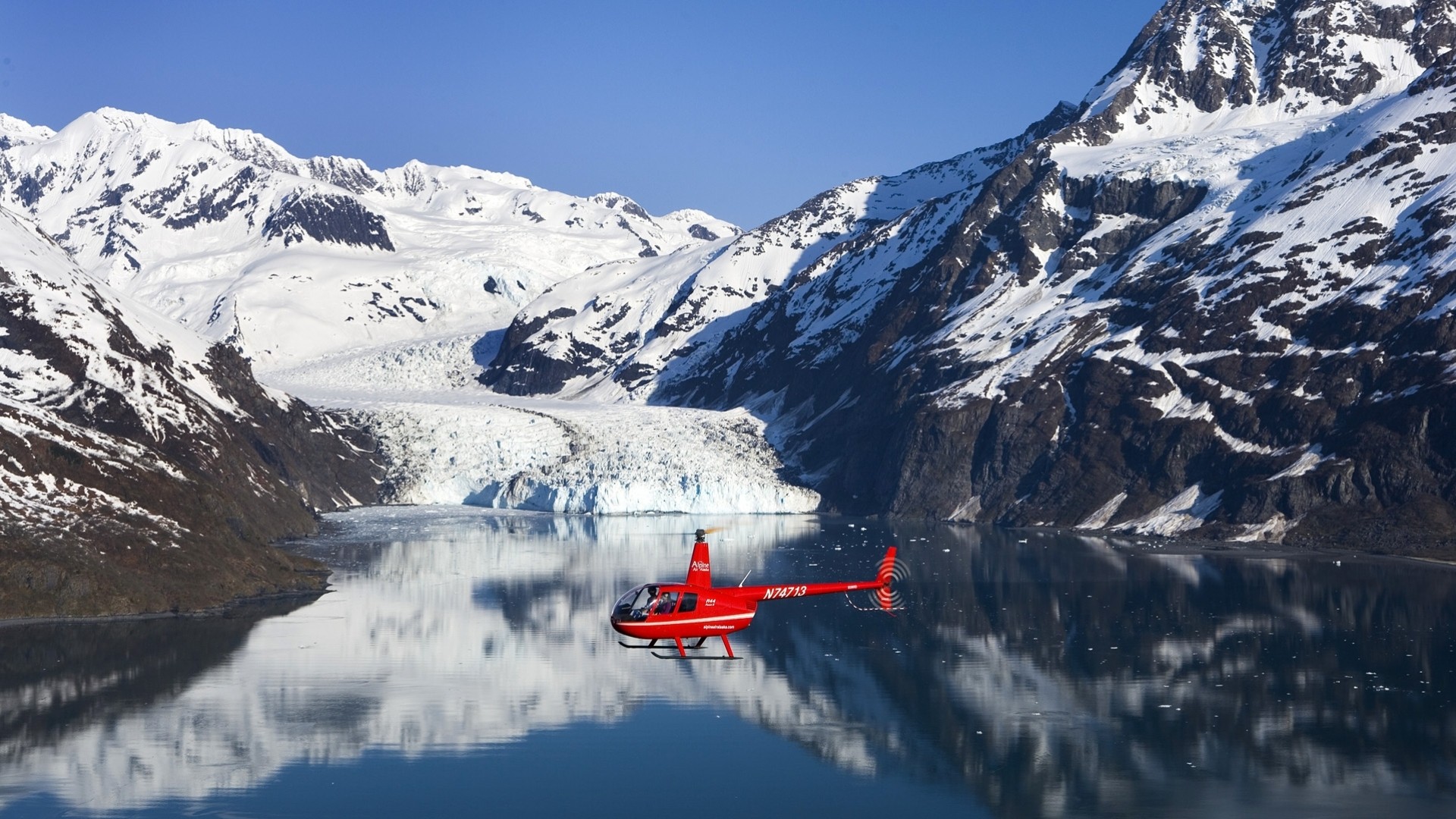 lago salvataggio neve montagna rosso