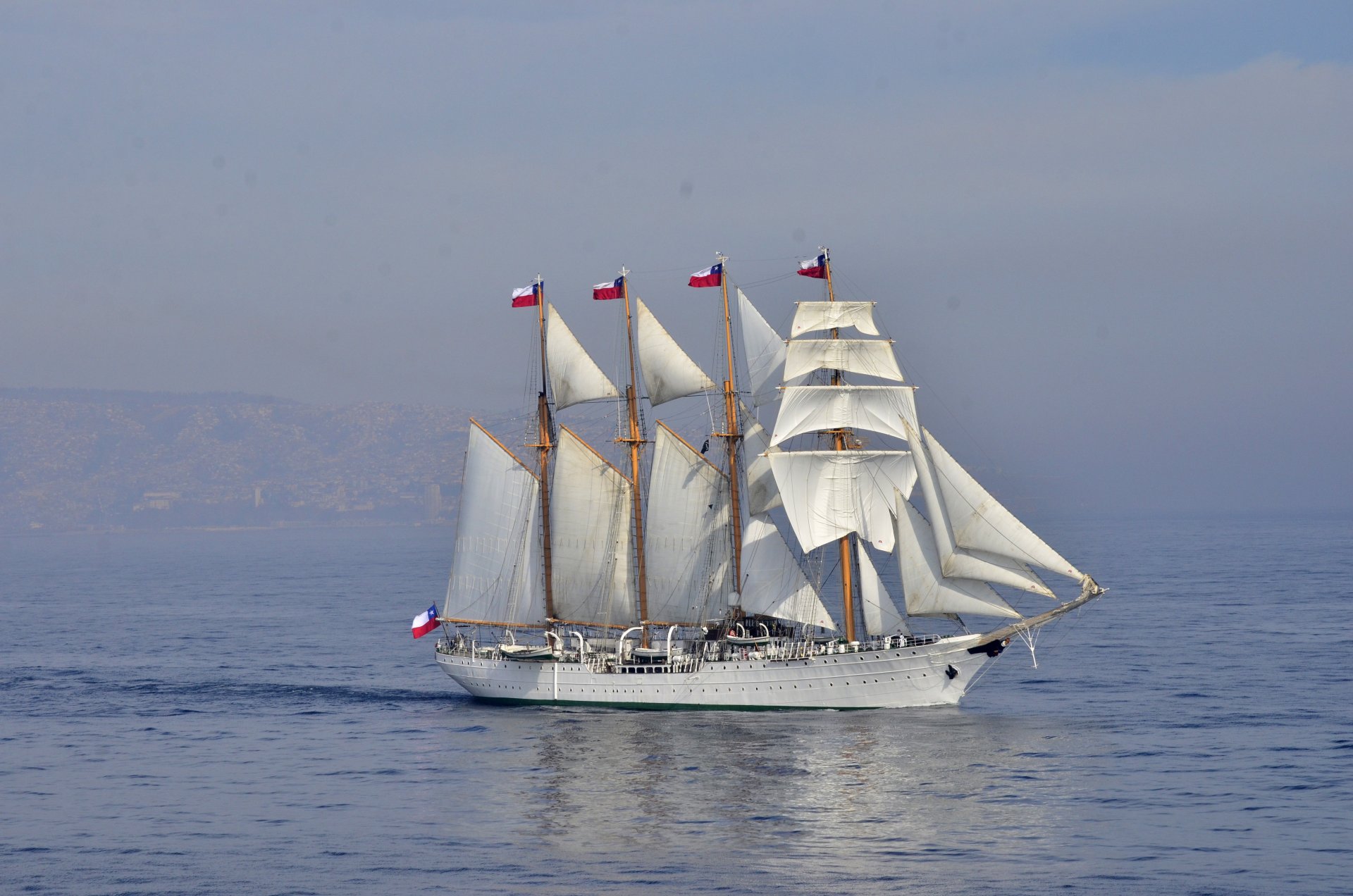 esmeralda be-43 formation voilier marine chilienne barquentina