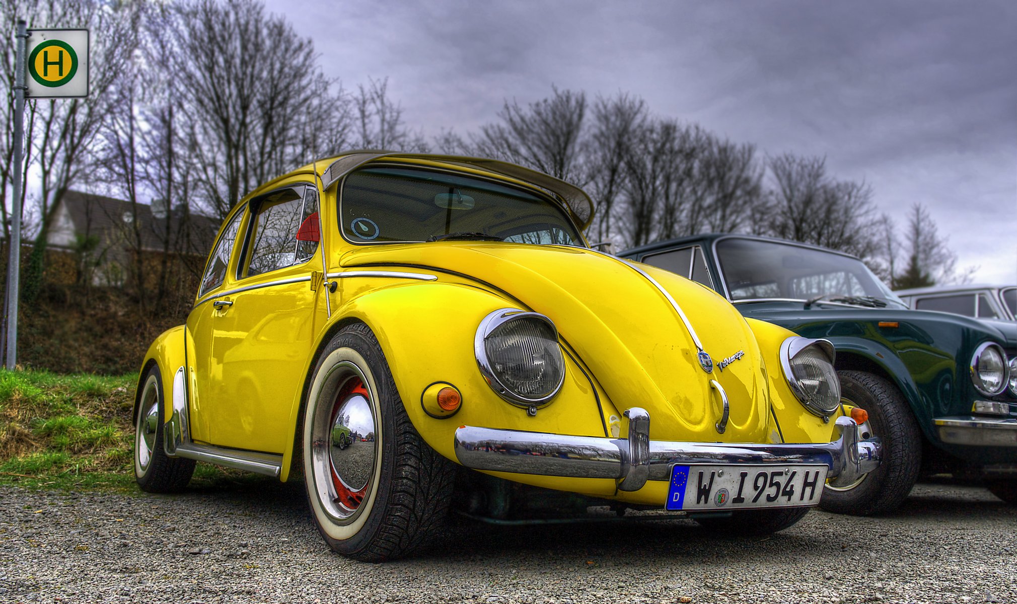 hdr volkswagen scarabeo vintage giallo auto . vw