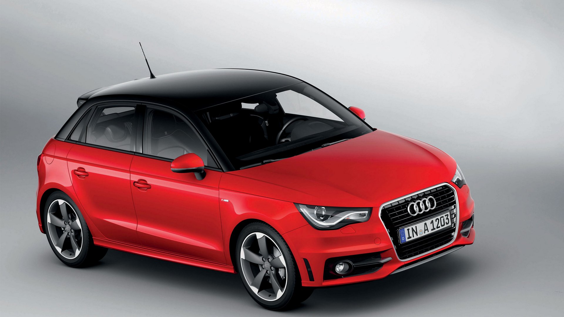 audi a1 reflektory emblemat samochód