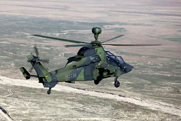 Nuevo helicóptero,, tigre arma del futuro