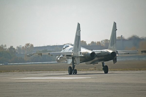 A Russian fighter jet is on the runway