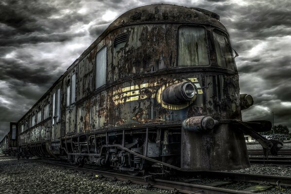 Zombie, Apocalipsis, tren abandonado