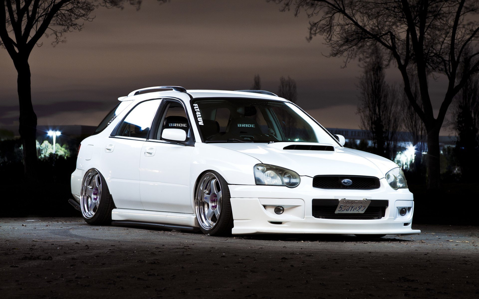 ubaru impreza white low universal to