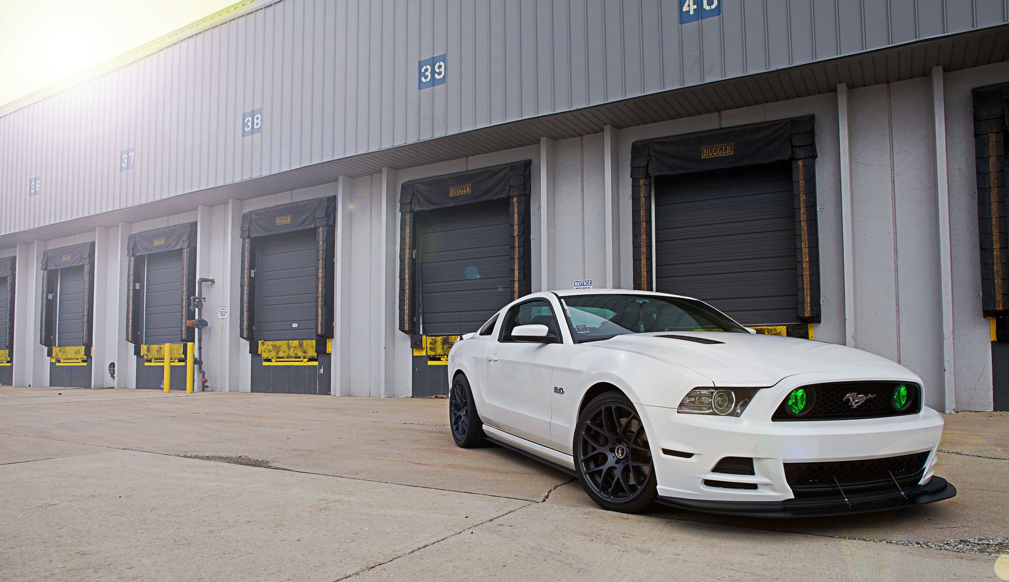 ford mustang gt500 5.0 biały