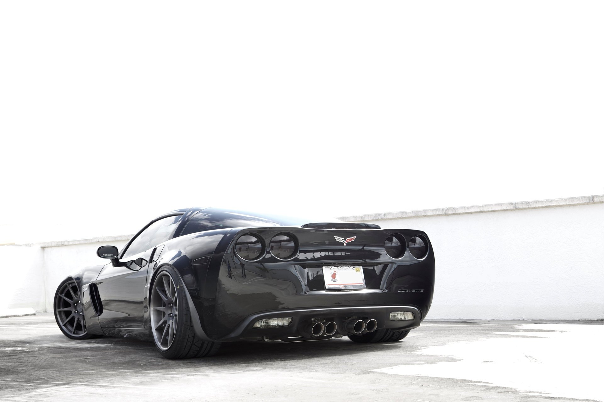 chevrolet corvette z06 авто обои cars auto wallpapers шевроле авто машина ч-б черное авто спортивные авто транспорт чернобелый автотранспорт