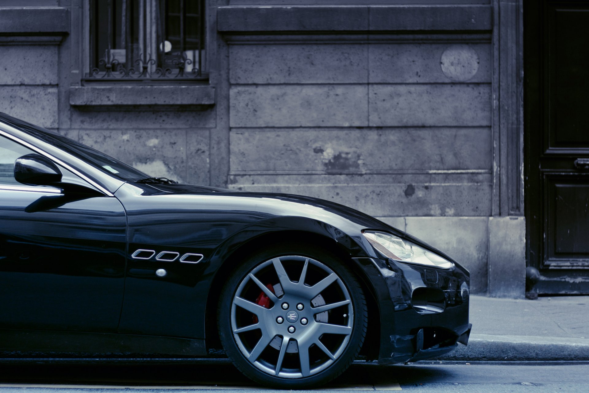 maserati granturismo black rim building maserati the disc wheel