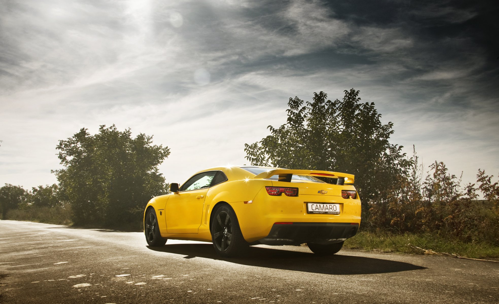 chevrolet camaro muscle car chevrolet camaro road yellow