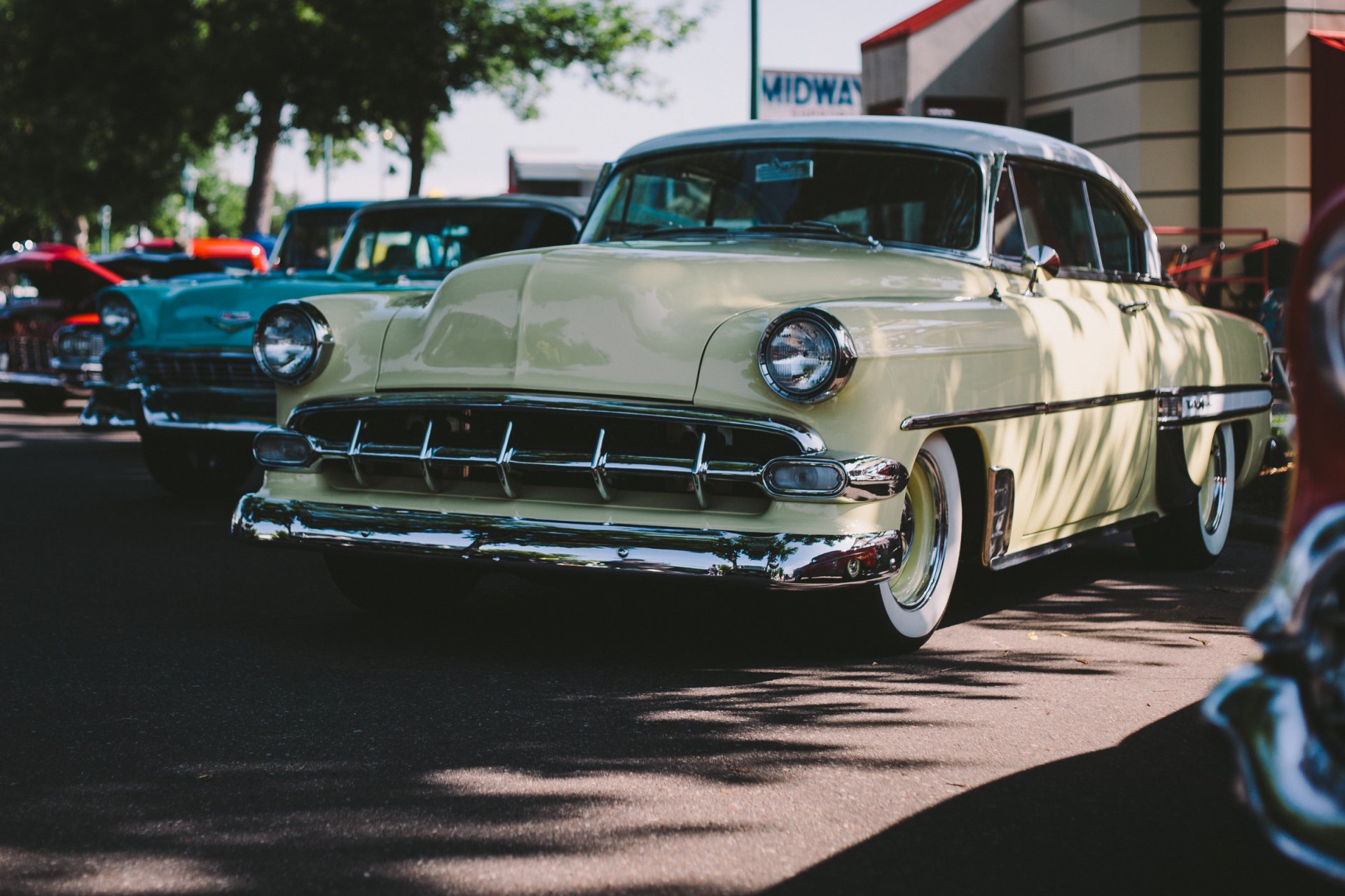 chevrolet bel air klassisch retro straße front