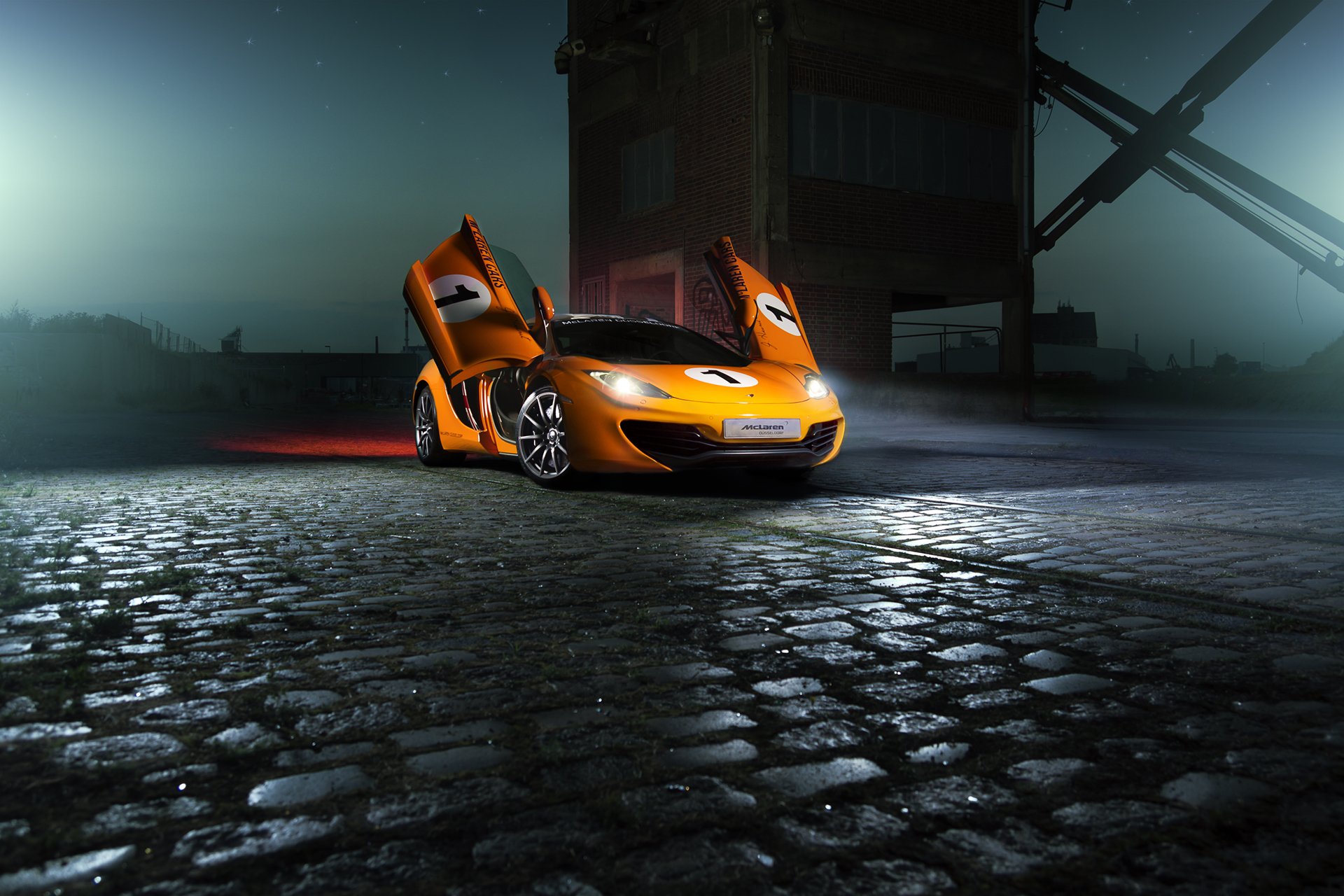 mclaren mp4-12c оранжевый цвет суперкар nigth светло ширина