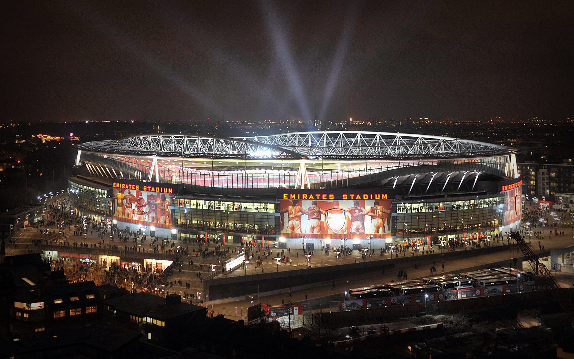 emirates stadium london arsenal estadio fútbol deportes personas carreteras linternas diseño calle cielo