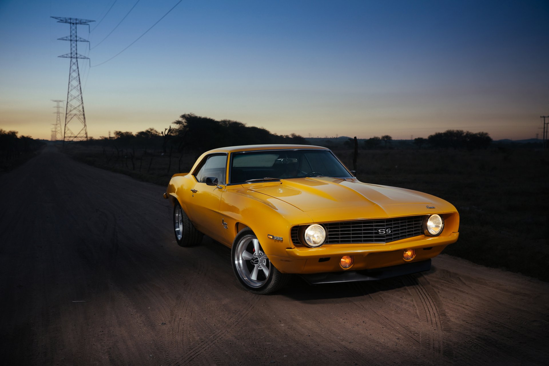 chevrolet camaro ss 396 road power line