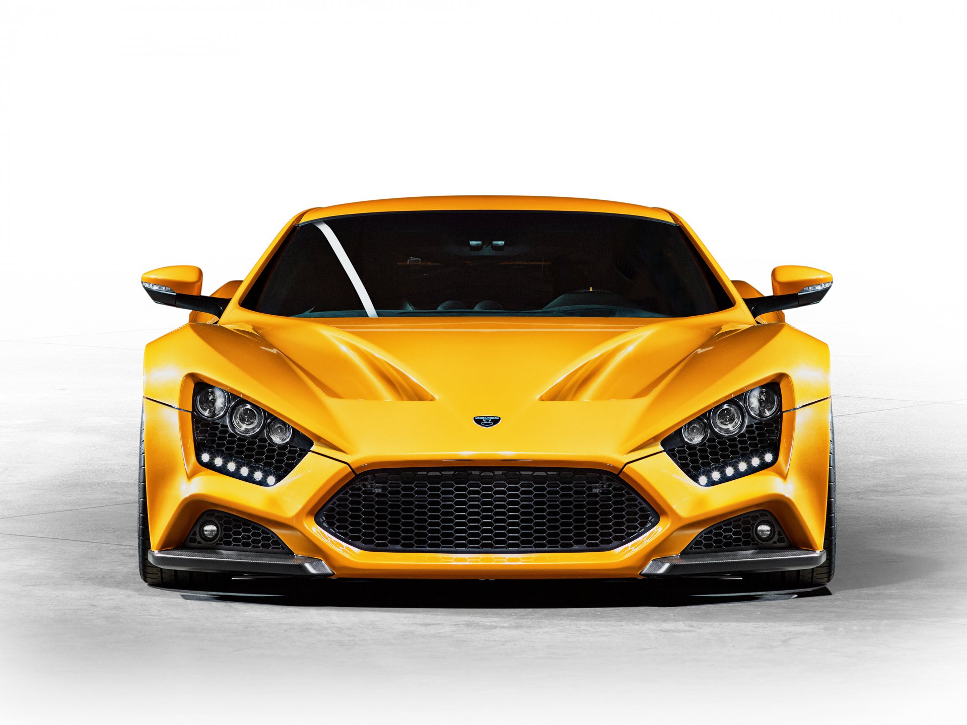 2015 г. zenvo st1 зенво