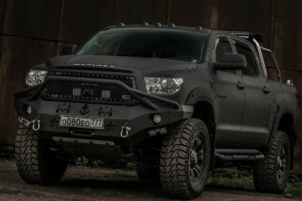 Toyota off-road tuning for Russia