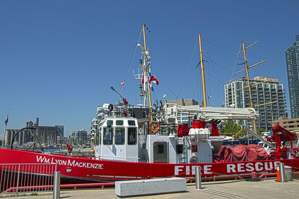 Feuerschiff am Pier von Toronto