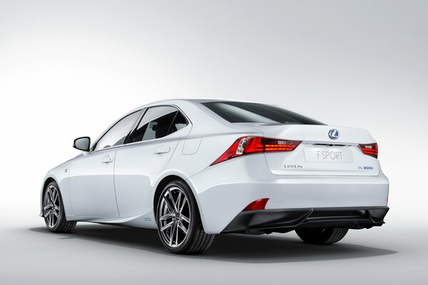 White Lexus Is 300h Rear Bumper