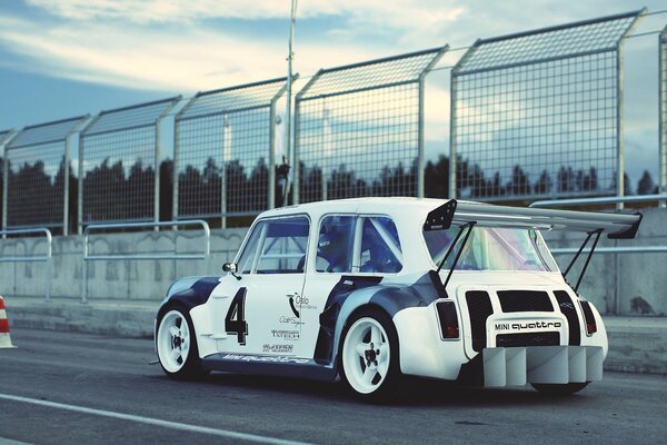 Sport tuning mini Cooper en blanc