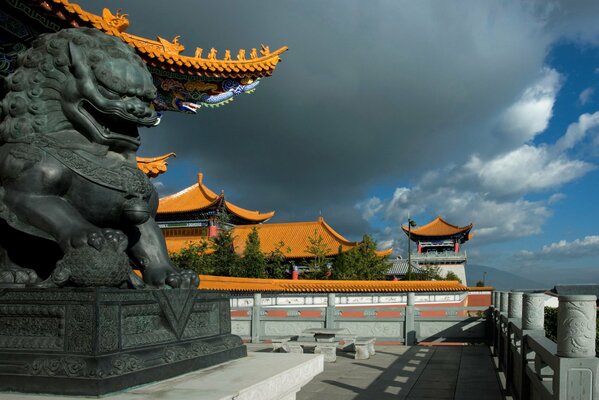 Die Architektur Chinas. Drachen, Zuhause