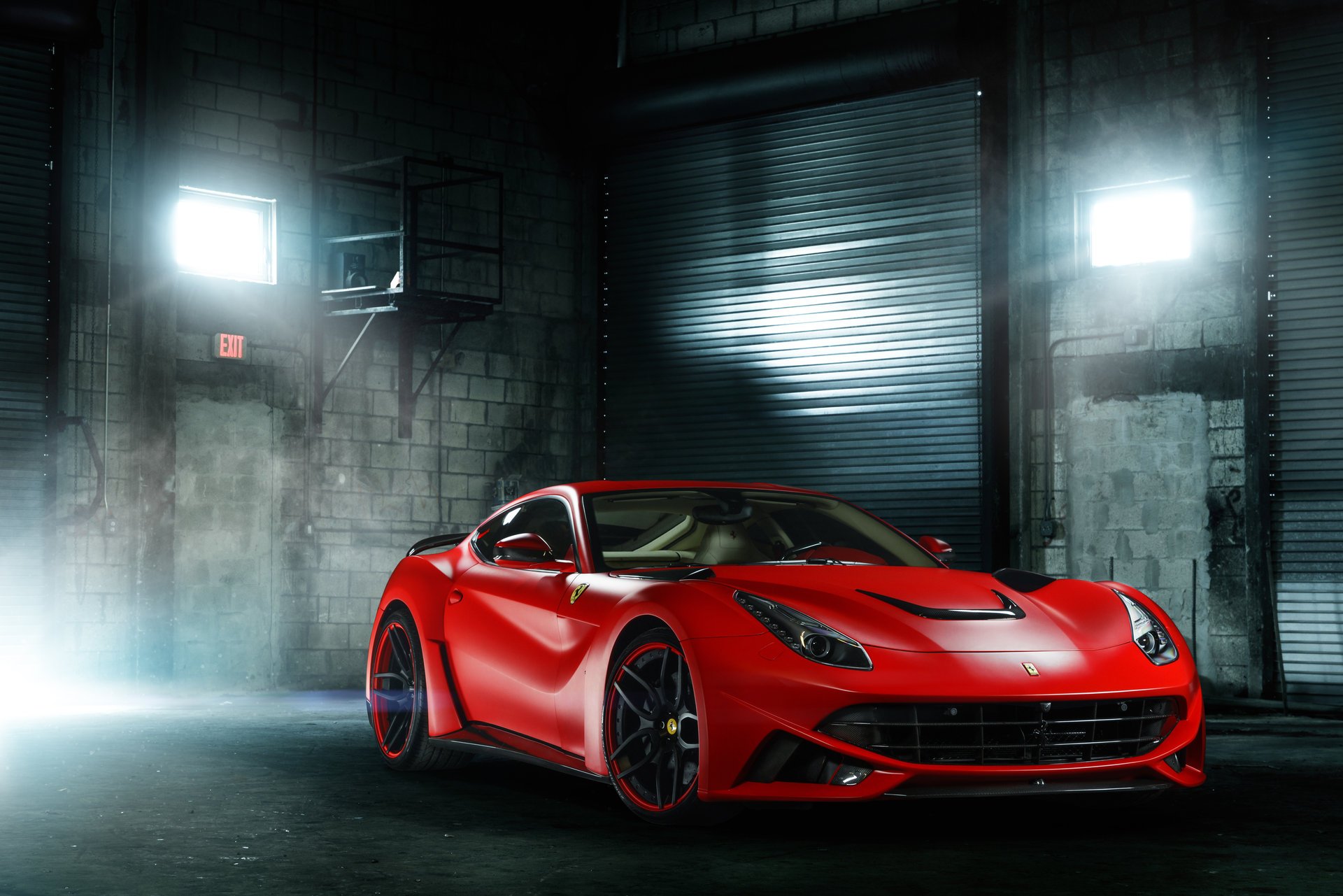 ferrari f12 berlinetta rot vorne