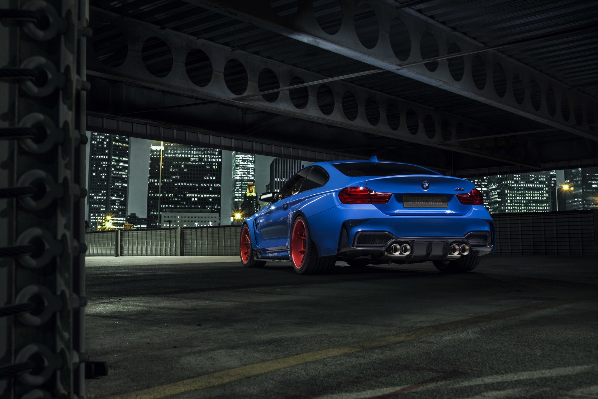 bmw gtrs4 vorsteiner ruedas widebody sesión de fotos azul nigth ciudad trasero