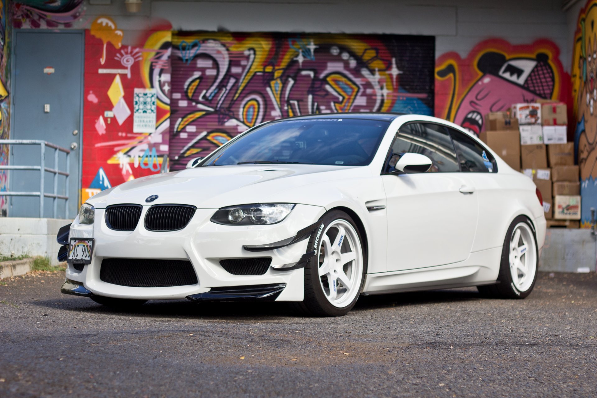 bmw m3 e92 white bmw front view graffiti