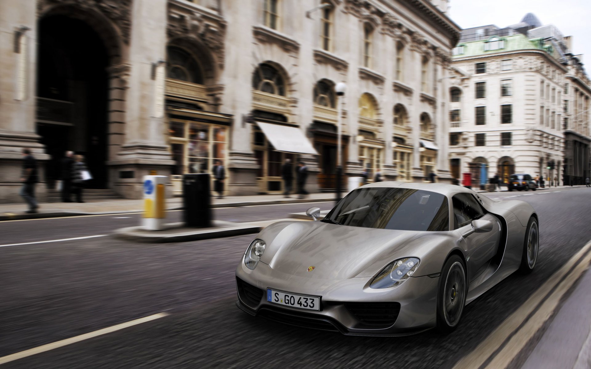 porsche 918 spyder v8 ibrido