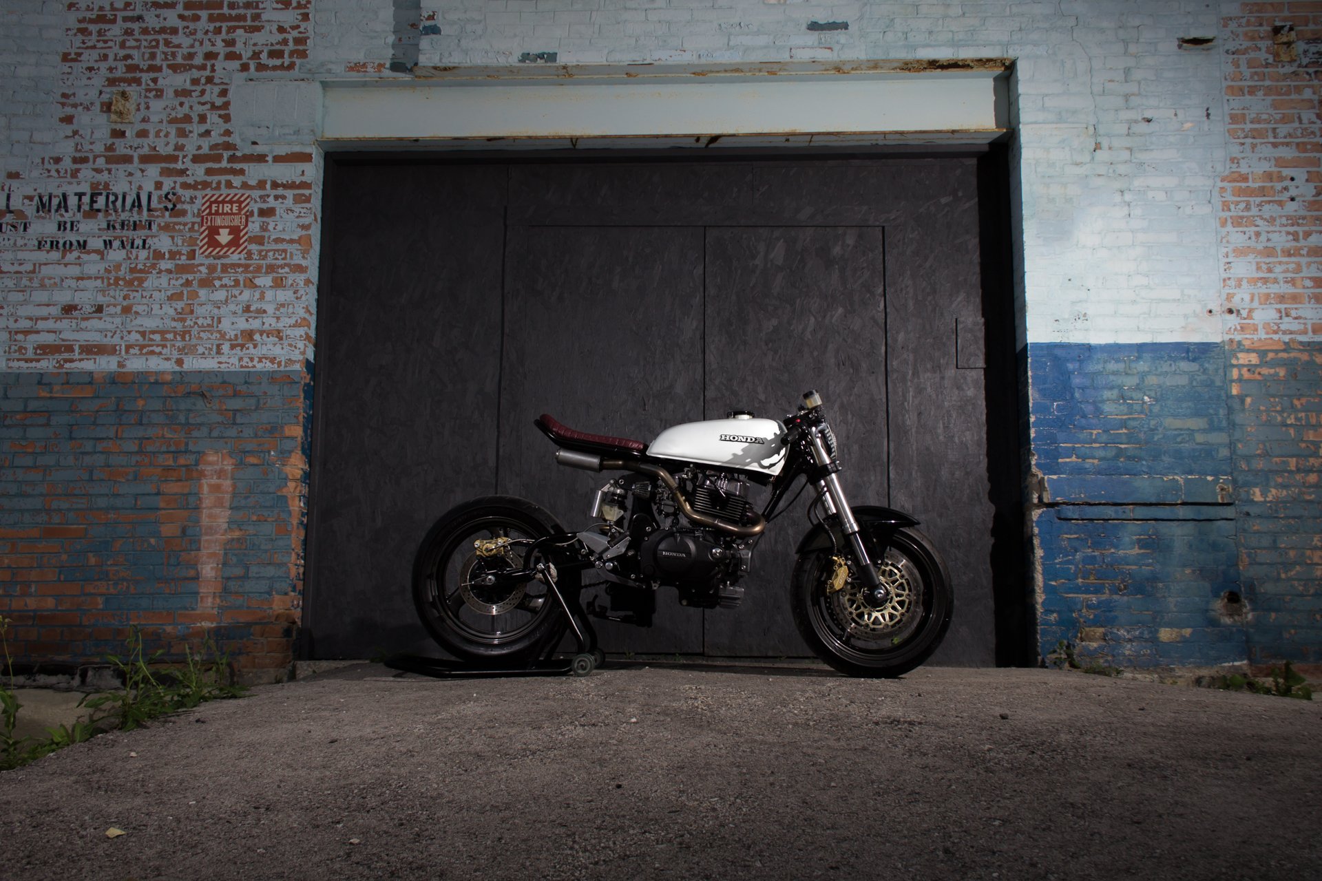 wrenchmonkees honda cm450 cafe racer motorrad