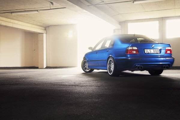 Classic BMW m5 in blue