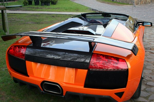 Lamborghini musilago beautiful spoiler