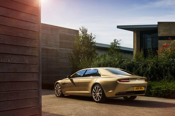 Nowy samochód sportowy Aston Martin