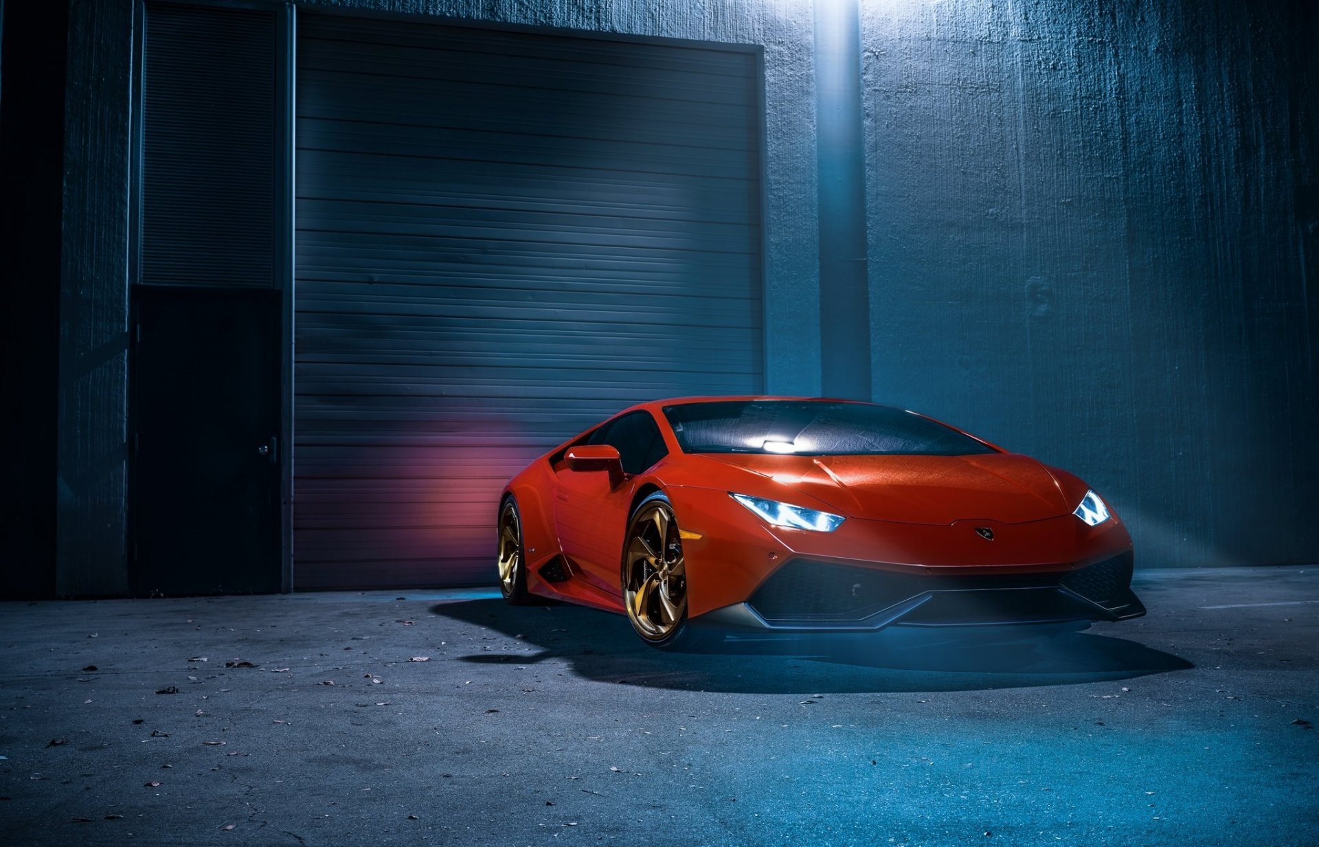 lamborghini hurricane lp610-4 vorne licht weiß rauch supersportwagen farbe orange räder