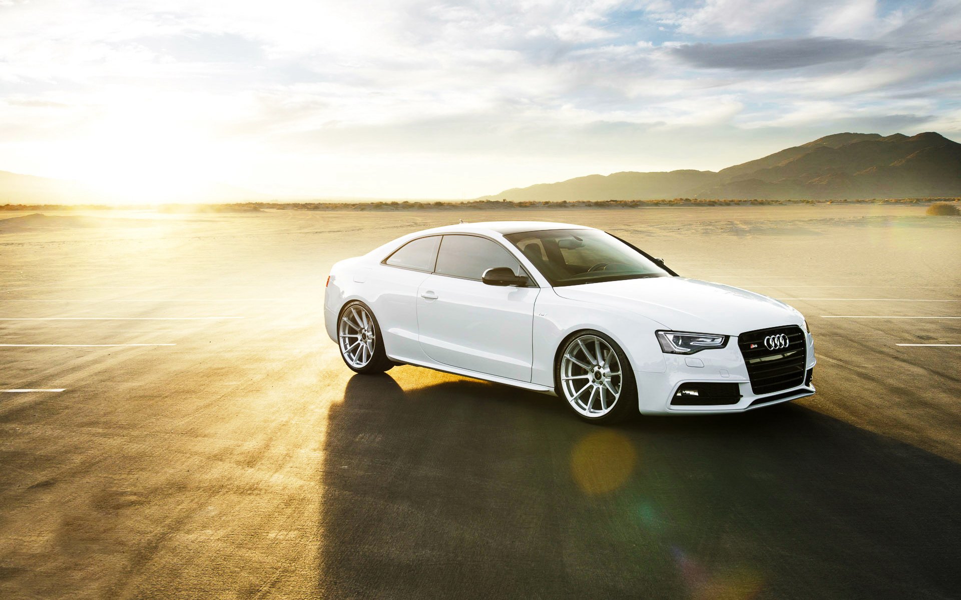 audi s5 vorsteiner voiture blanc soleil