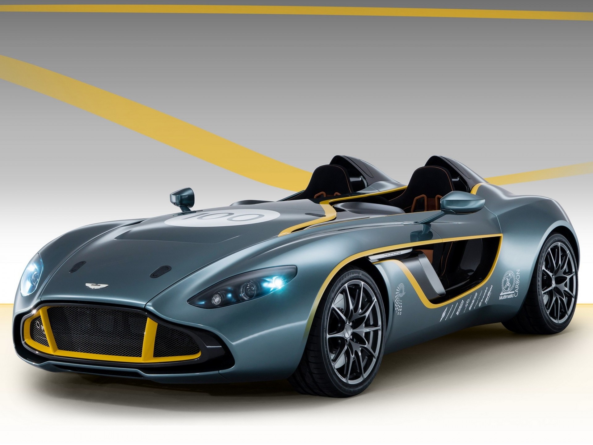 veloce auto aston martin ad alta velocità 5 generazione