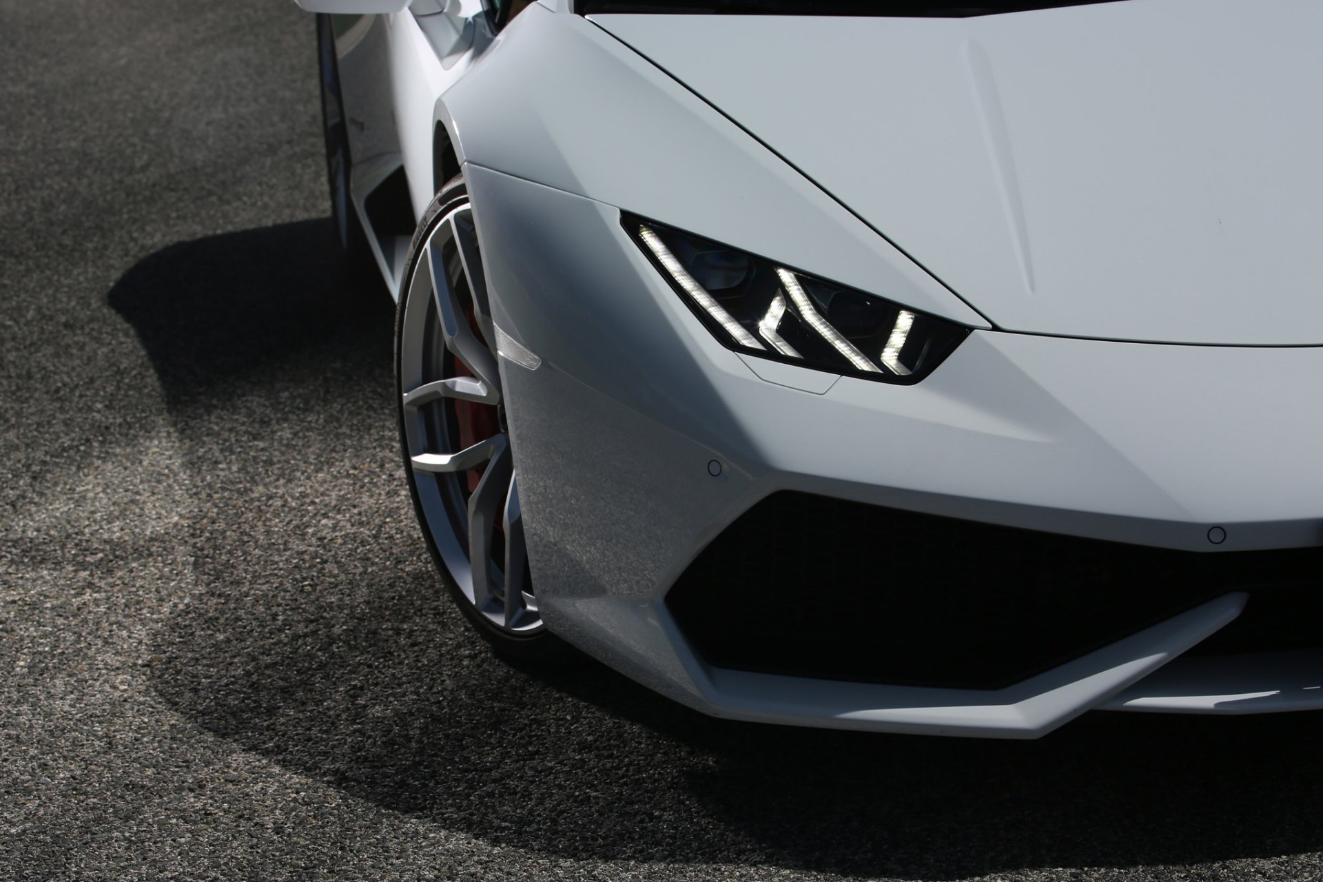 lamborghini huracan white light bumper