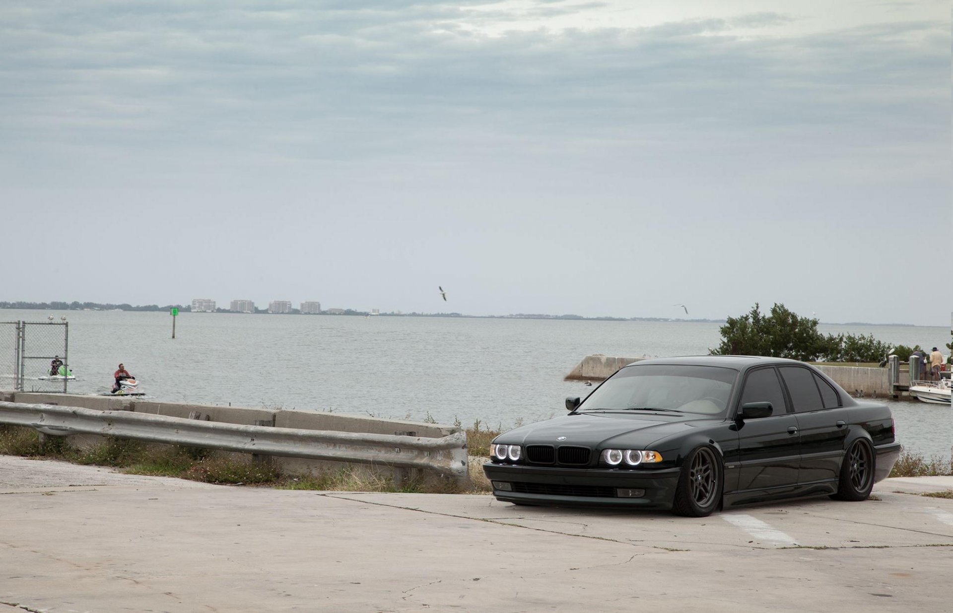 bmw e38 tuning obniżona samochód auto bmw boomer