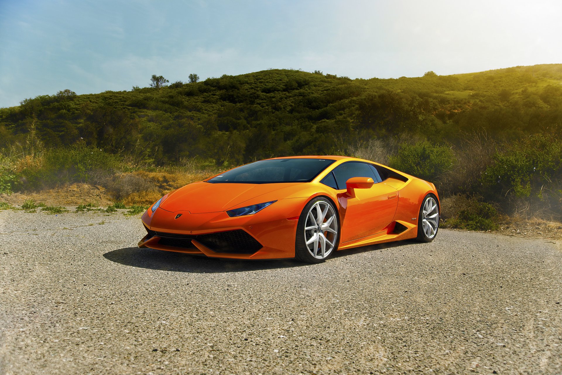 lamborghini huracan lp640-4 diamante edizione arancione esotico supercar sole anteriore