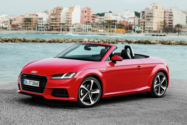 Foto Rosso audi Roadster