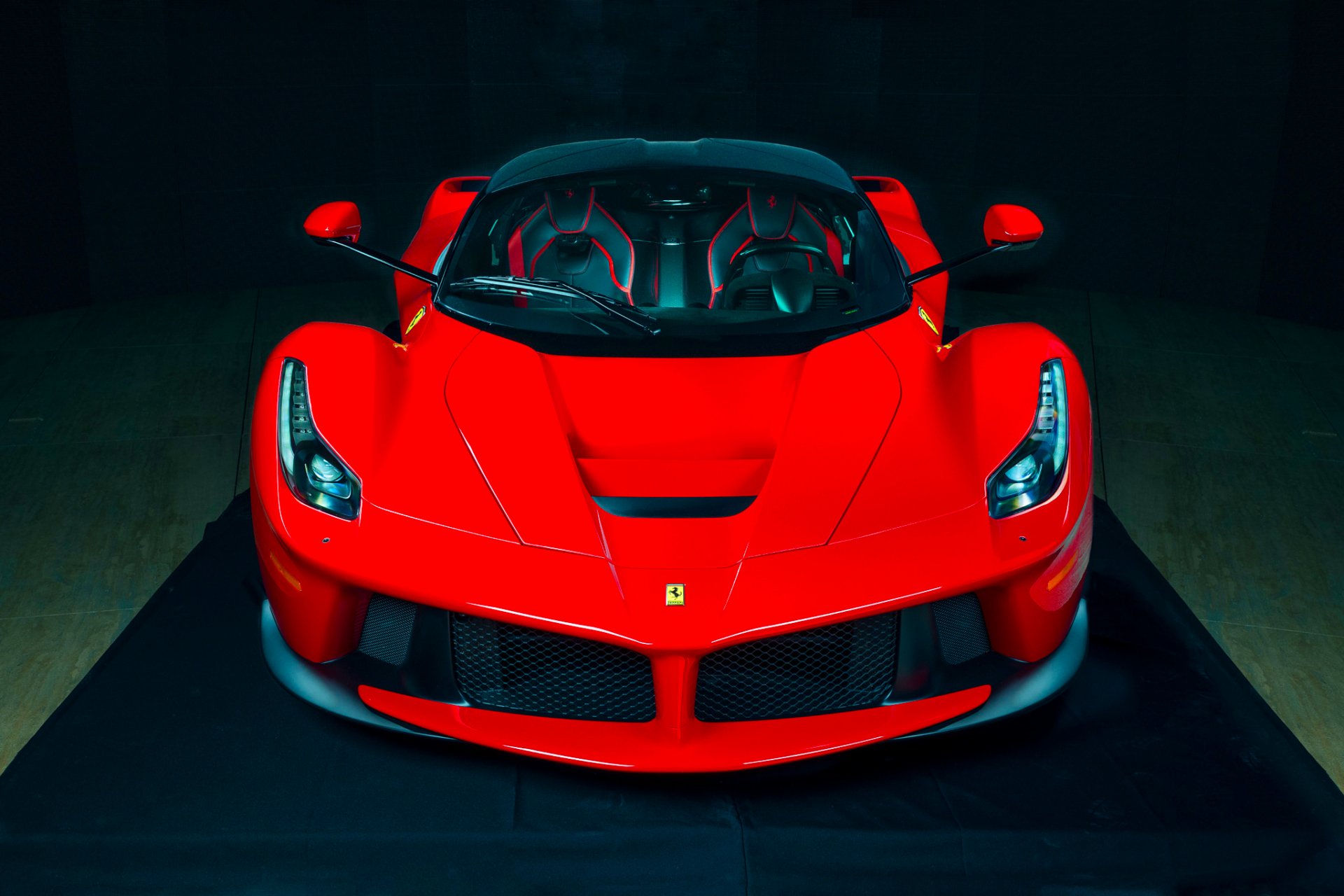 ferrari laferrari czerwone gorące supersamochód kolor moc przód